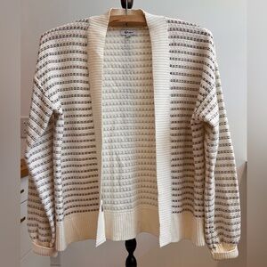 Reitmans Women's Cream and Black Striped Cardigan